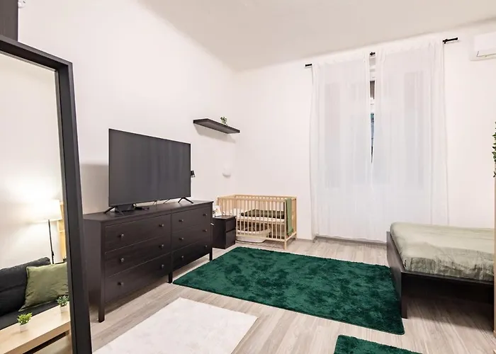 Central Comfy Studio Easy Parking
